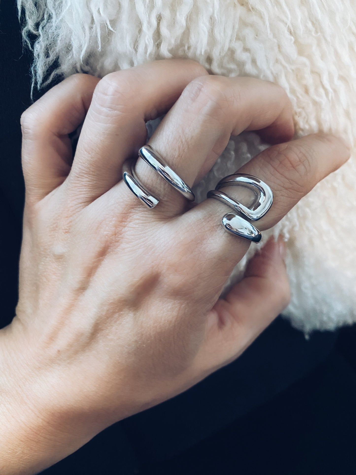 Line Pattern Rings