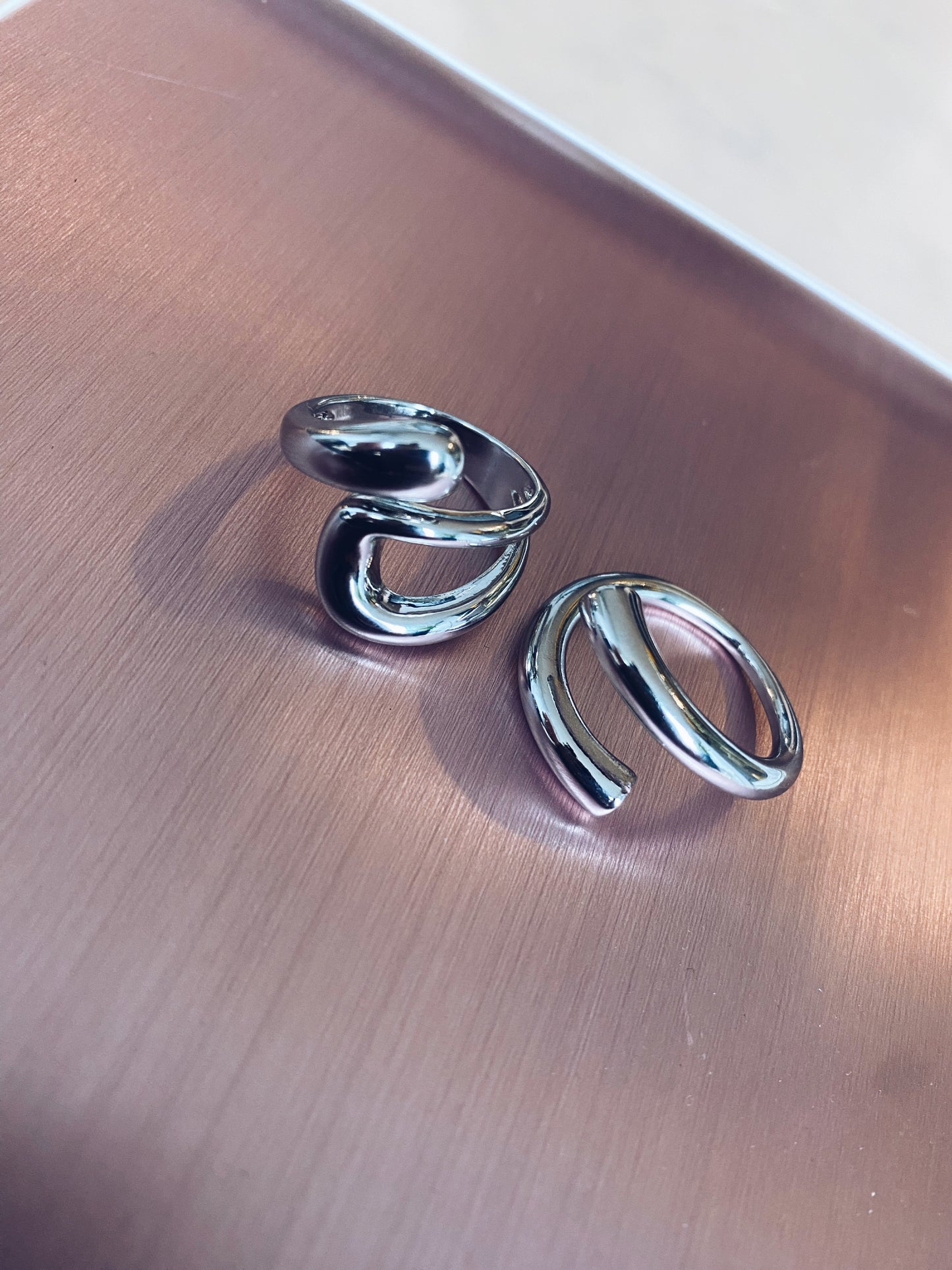 Line Pattern Rings