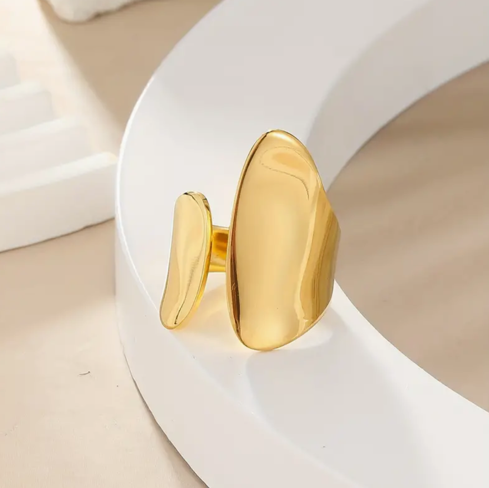 Gold Irregular Ring